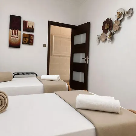 Vilhena House Walk To Valletta Holiday home