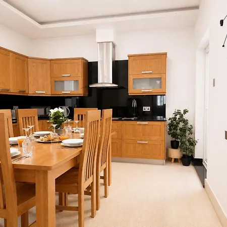 Vilhena House Walk To Valletta Holiday home *